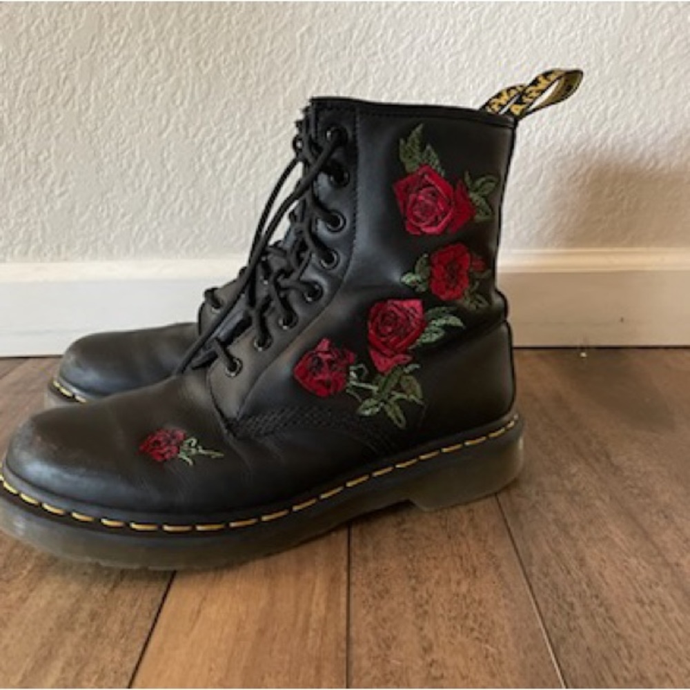 1460 Vonda floral leather lace up Doc Marten boots